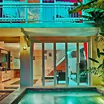 La Favela Club Villa In Seminyak
