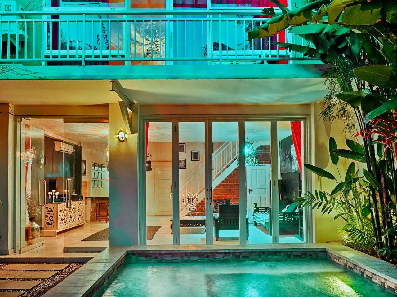 Villa La Favela Club In Seminyak (Bali)